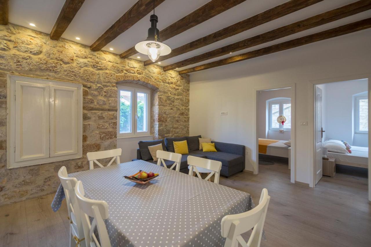 Apartments Bepi Komiža المظهر الخارجي الصورة
