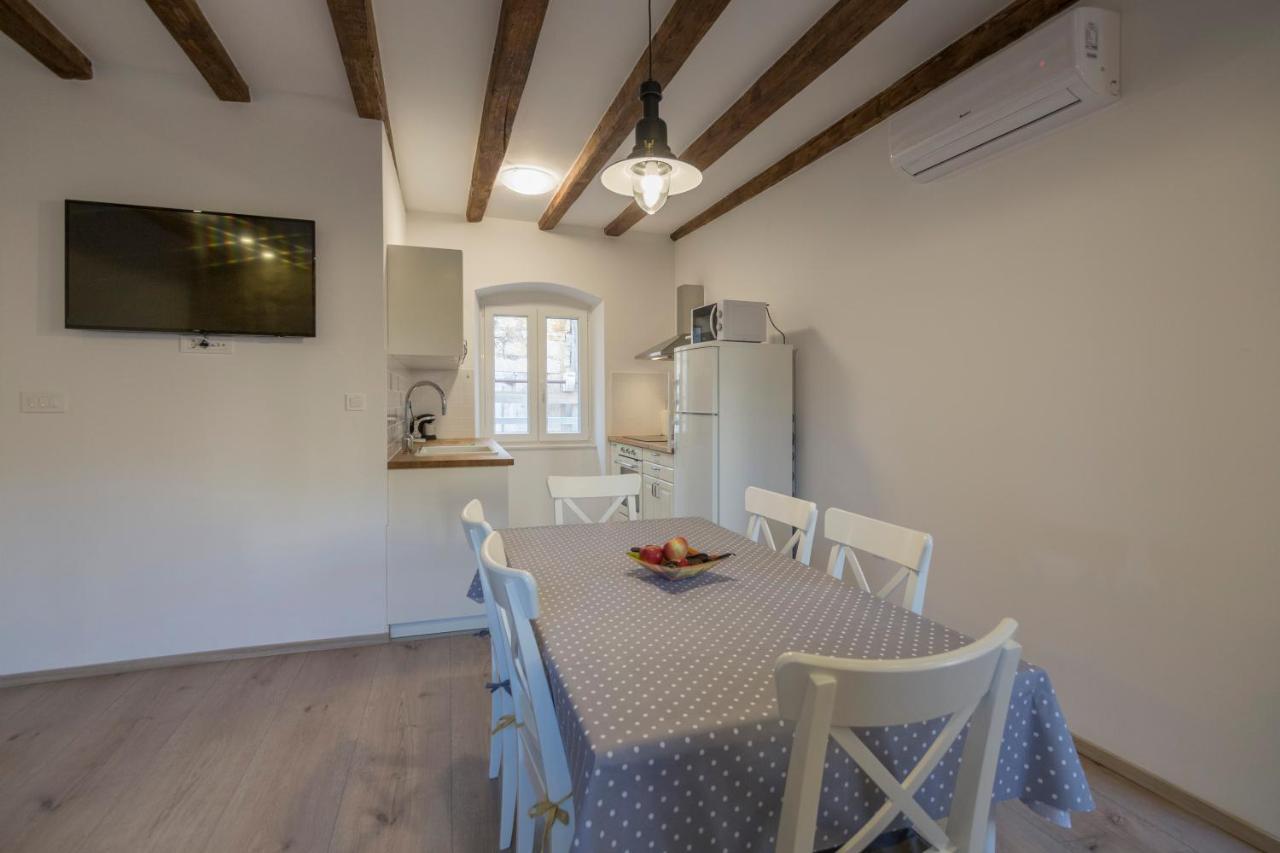 Apartments Bepi Komiža المظهر الخارجي الصورة