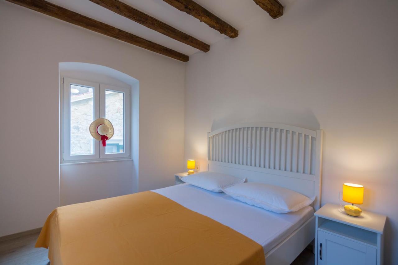 Apartments Bepi Komiža المظهر الخارجي الصورة