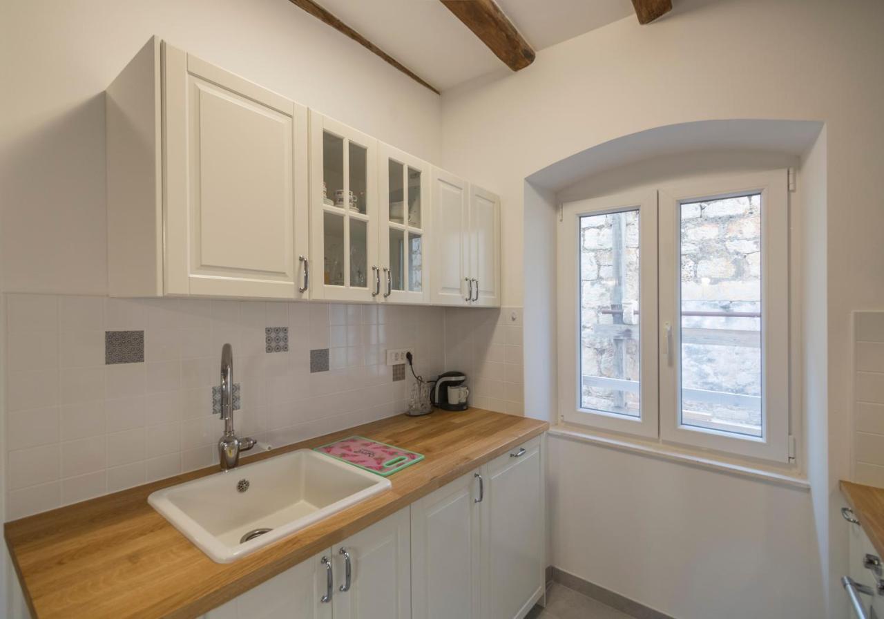 Apartments Bepi Komiža المظهر الخارجي الصورة
