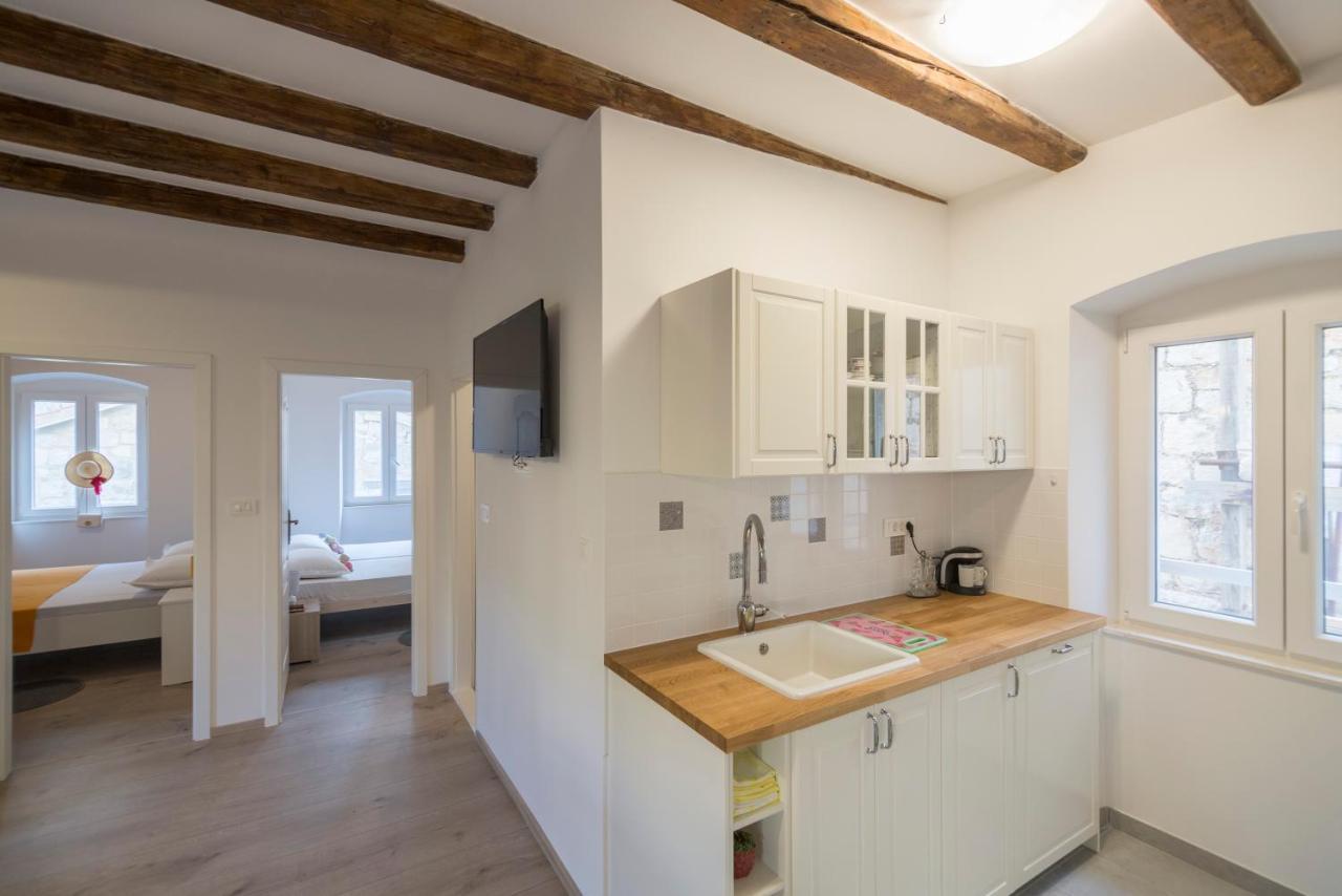 Apartments Bepi Komiža المظهر الخارجي الصورة