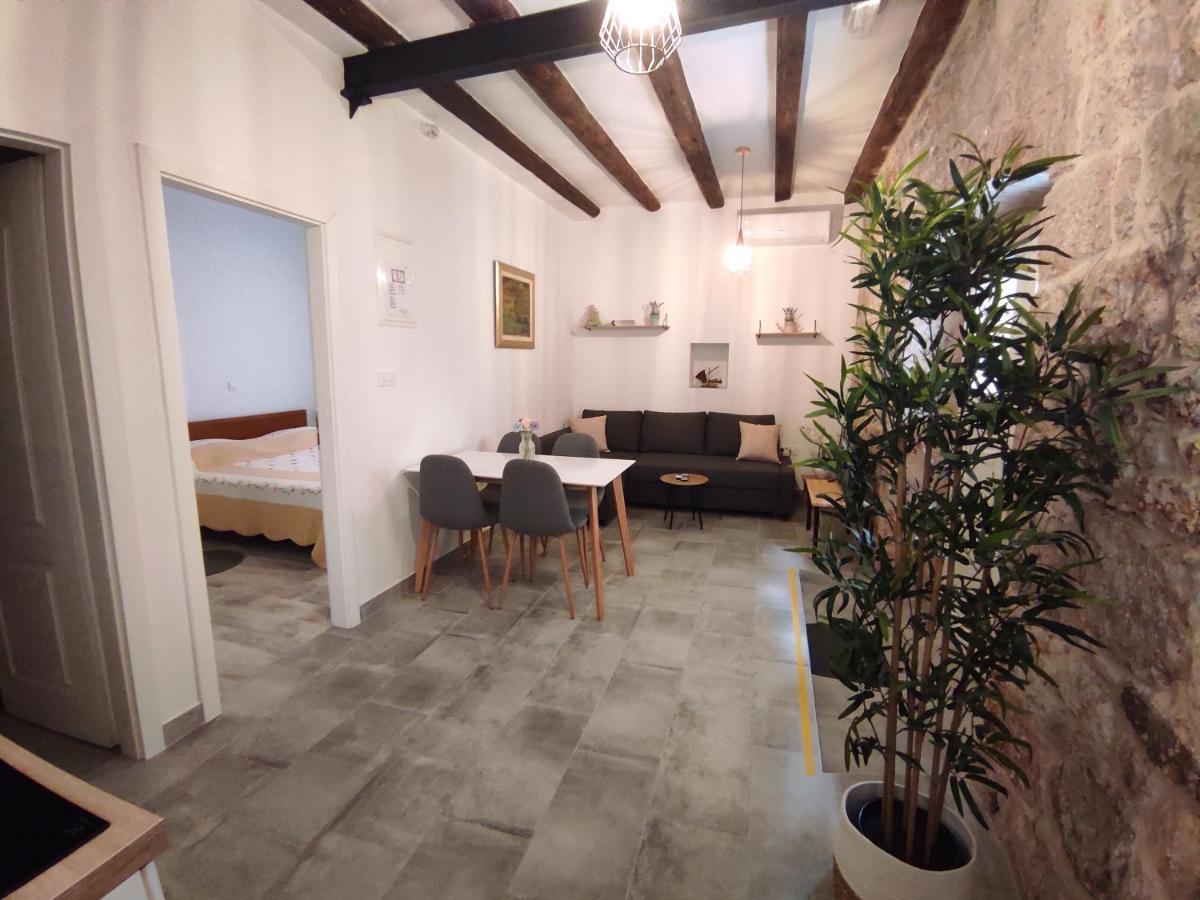Apartments Bepi Komiža المظهر الخارجي الصورة