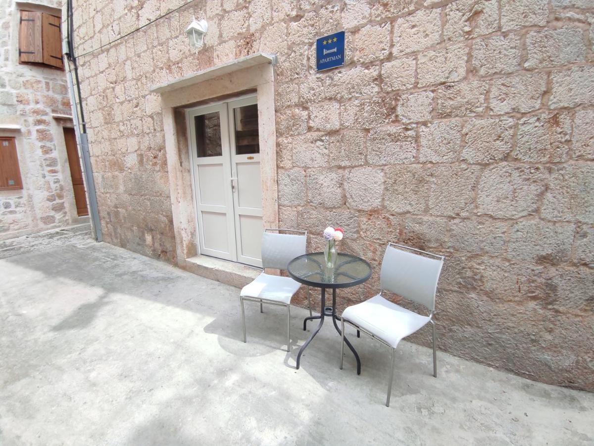 Apartments Bepi Komiža المظهر الخارجي الصورة