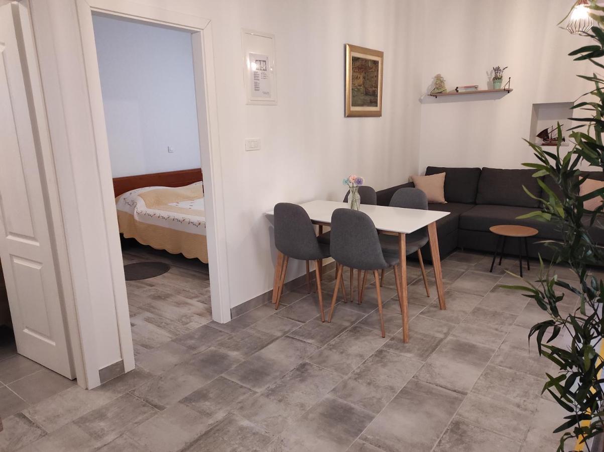 Apartments Bepi Komiža المظهر الخارجي الصورة