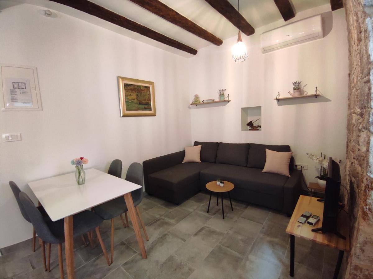 Apartments Bepi Komiža المظهر الخارجي الصورة