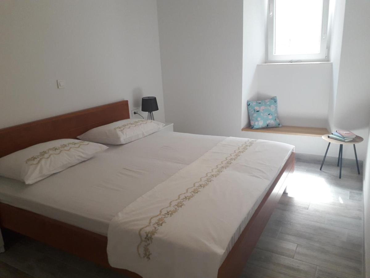 Apartments Bepi Komiža المظهر الخارجي الصورة